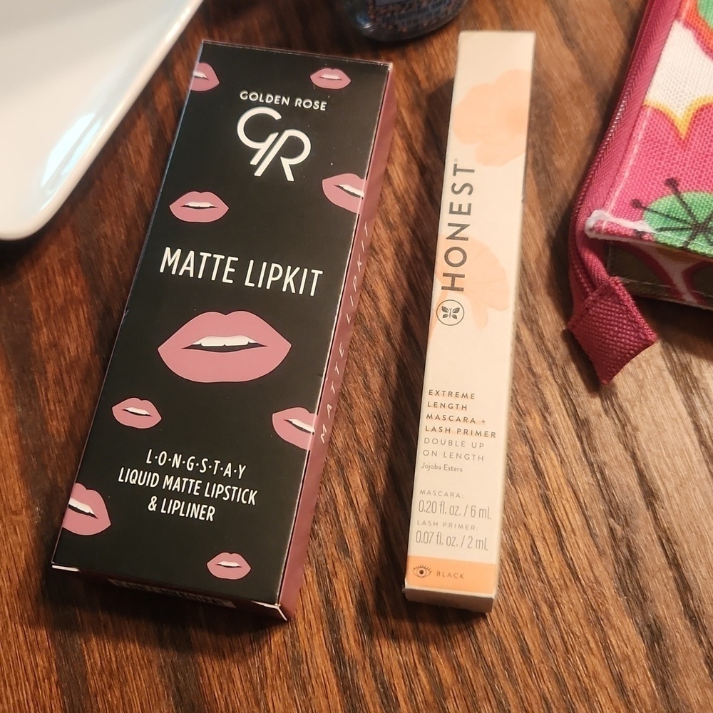 Beauty Bundle - Picture 2 of 10